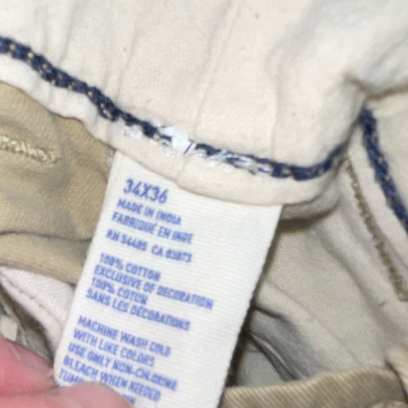 American Eagle Men’s Khaki pants 34x36 - Picture 3 of 3